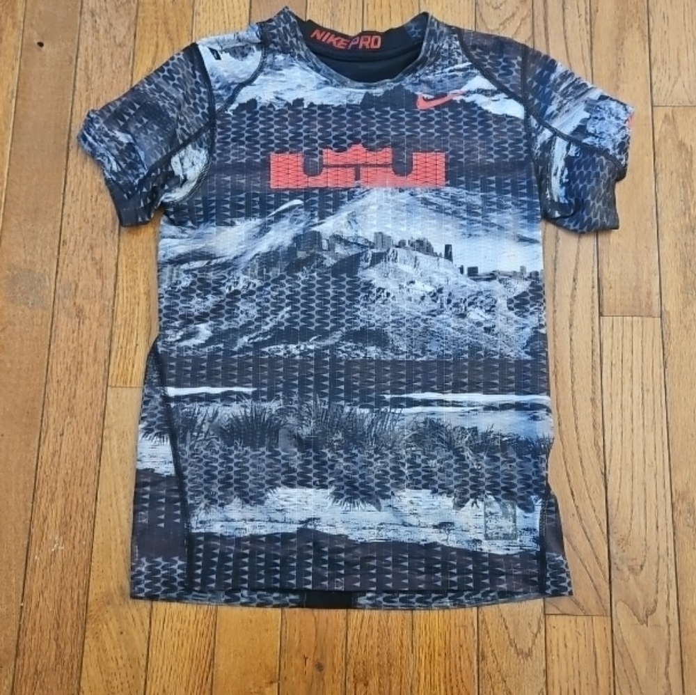 Nike Pro Dri-Fit Fitted Lebron James "Greatness Is Earned" Shirt Boys Size M